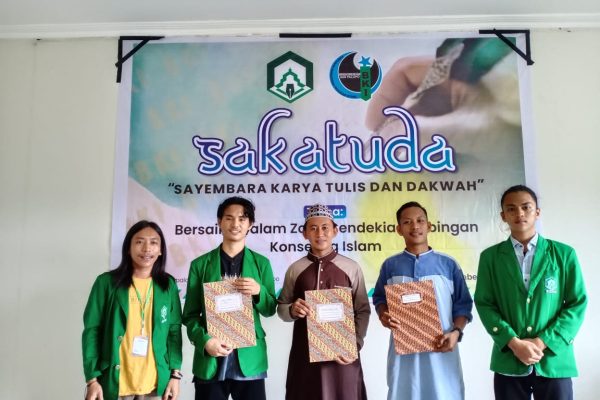 Sapu Bersih Podium! Mahasiswa IAT IAIN Palopo Dominasi Cabang Kultum 3 Bahasa di SAKUTADA